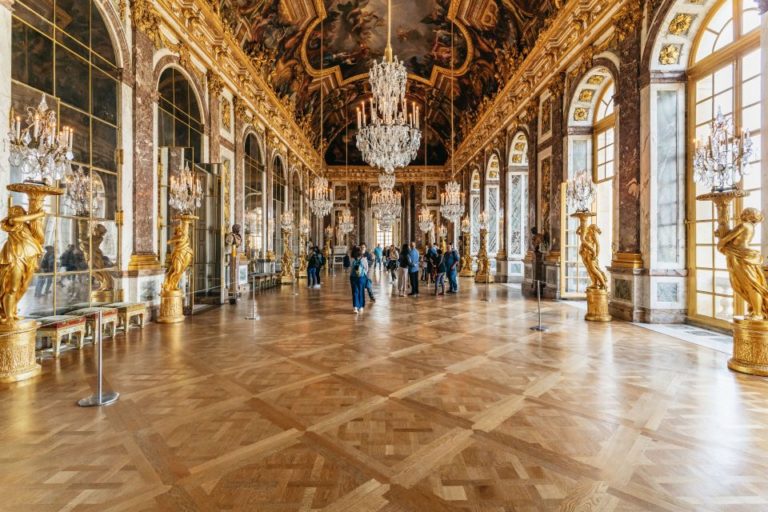 Palace of Versailles tour
